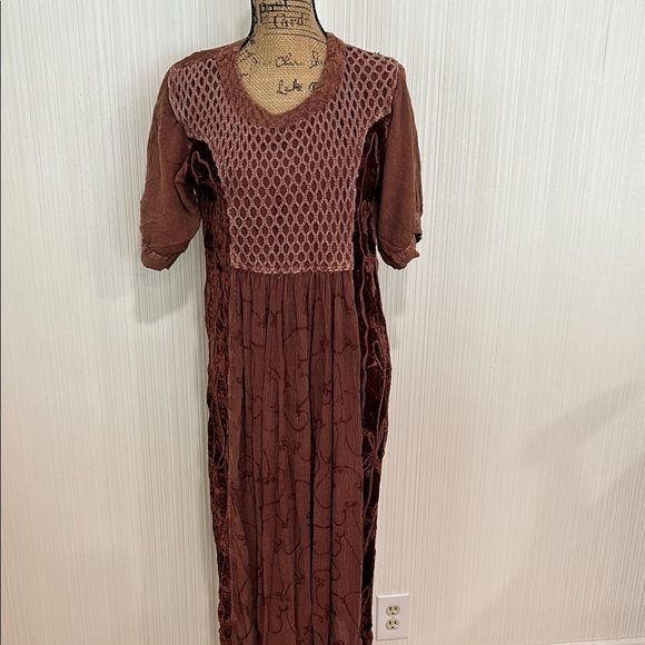 Vintage Dresses & Skirts - Vintage 90s Boho Bohemian Hippie BrownDress Puff Sleeve Crew Neck